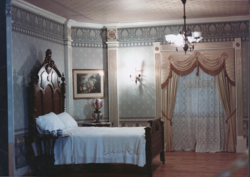 Dillinger production still of the bedroom set.