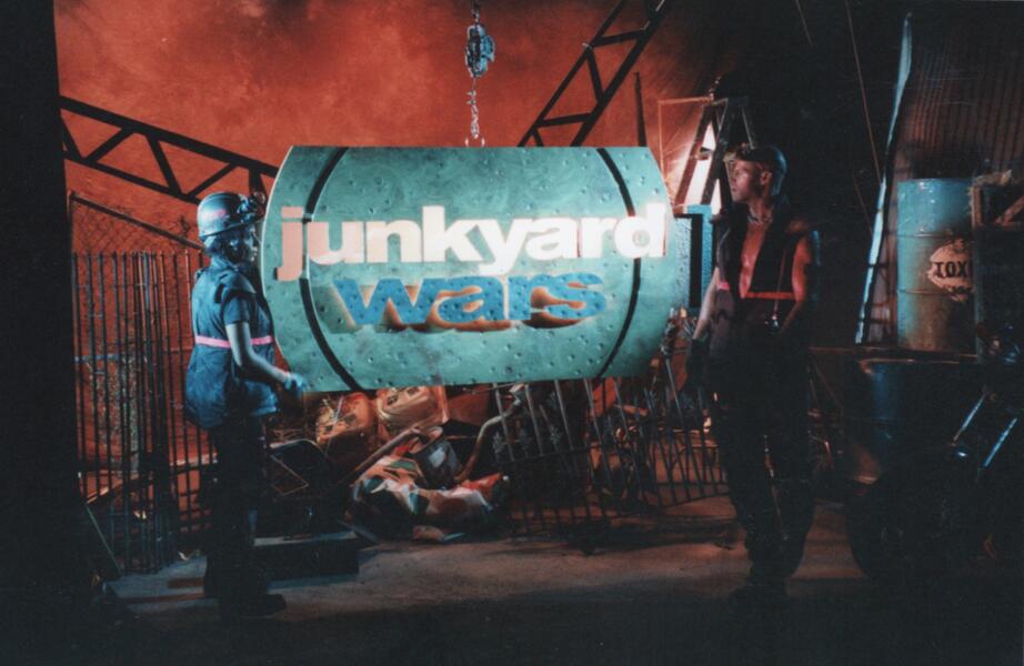 Junkyard Wars production still 